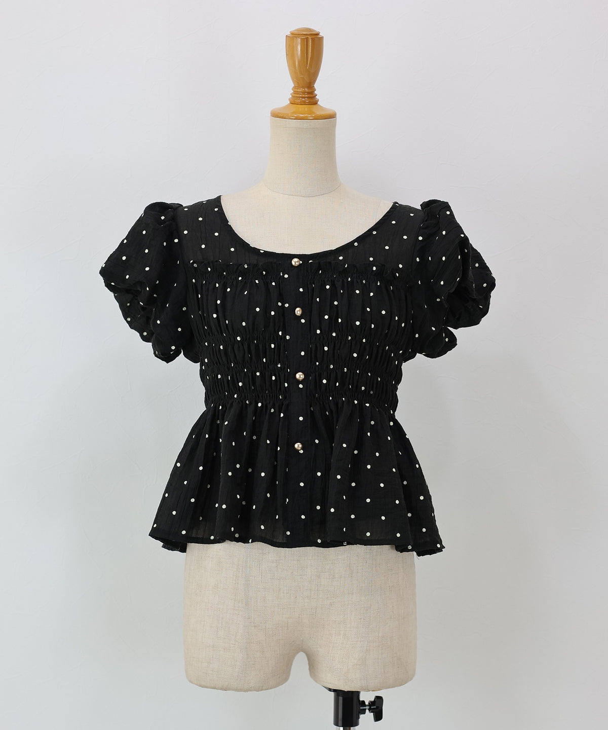 【Sale ended】Polka-Dot Shirred Blouse with Short Puff Sleeves