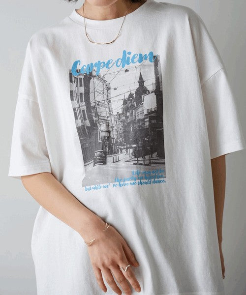 Town Photo Color Logo T-Shirt◇Oversized T-Shirt with Bold Photo Print
