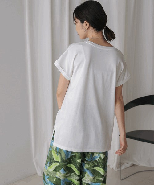 Half Rubber × Embroidery Logo T-Shirt◇Adult Casual T-Shirt with Layered Embroidery and Half Rubber Logo