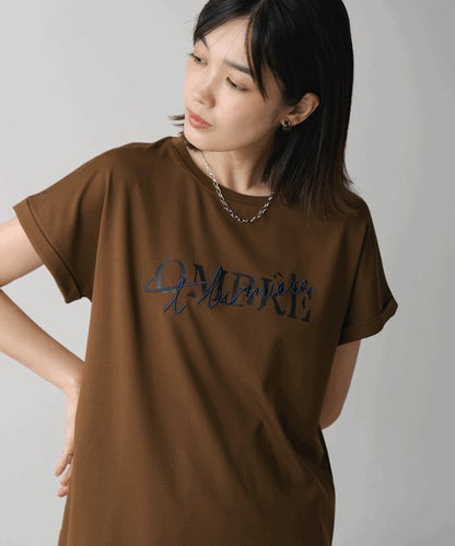 Half Rubber × Embroidery Logo T-Shirt◇Adult Casual T-Shirt with Layered Embroidery and Half Rubber Logo