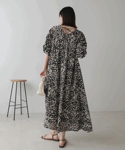 Shirring Tuck Dress◇Feminine Silhouette Dress That Stands Out on Its Own