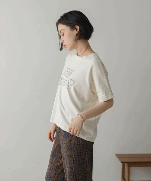Vintage Print T-Shirt◇Logo T-Shirt with a Distressed Vintage Feel