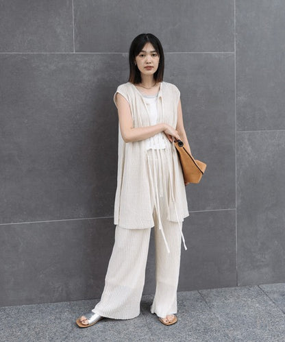 Bou Jeloud Wavy Mesh Knit Pants – Lightweight & Breathable Summer Knit