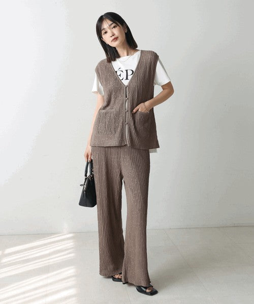 Bou Jeloud Wavy Mesh Knit Pants – Lightweight & Breathable Summer Knit
