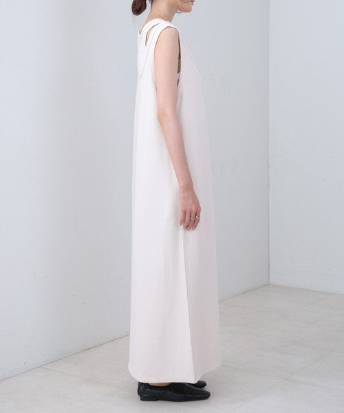 Layered Set Dress◇Combines Both Stretch and Moderate Texture