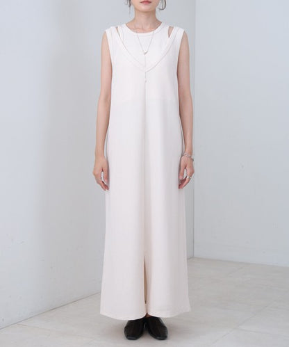 Layered Set Dress◇Combines Both Stretch and Moderate Texture