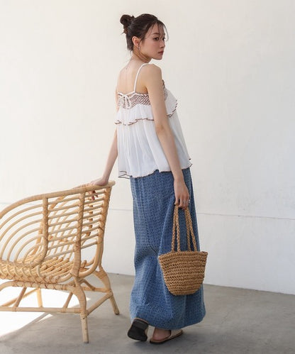 Rayon Crepe Smocking Camisole◇Made with Crepe Fabric Featuring a Wrinkled Textured Feel