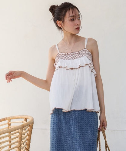 Rayon Crepe Smocking Camisole◇Made with Crepe Fabric Featuring a Wrinkled Textured Feel