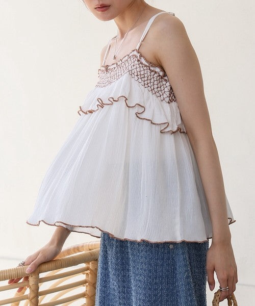 Rayon Crepe Smocking Camisole◇Made with Crepe Fabric Featuring a Wrinkled Textured Feel