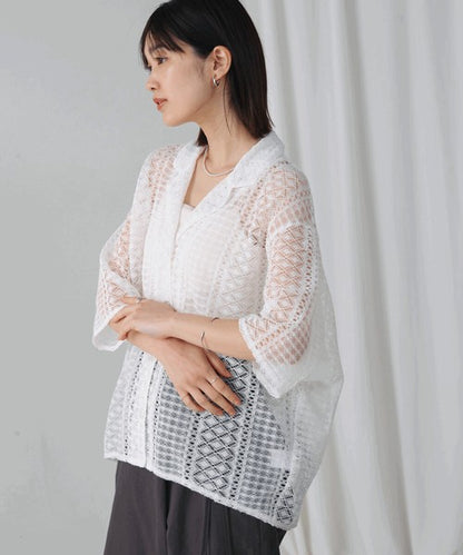 Geometric Lace Short Sleeve Shirt◇Sheer Lace Shirt with a Relaxed Silhouette