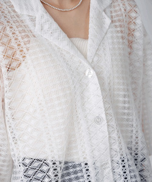 Geometric Lace Short Sleeve Shirt◇Sheer Lace Shirt with a Relaxed Silhouette