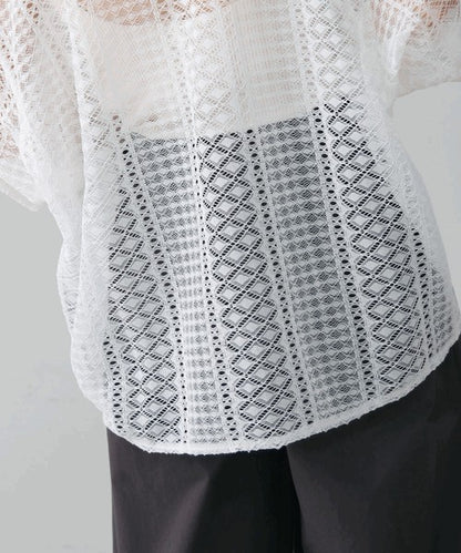 Geometric Lace Short Sleeve Shirt◇Sheer Lace Shirt with a Relaxed Silhouette