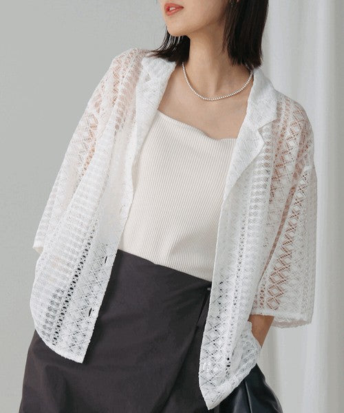 Geometric Lace Short Sleeve Shirt◇Sheer Lace Shirt with a Relaxed Silhouette