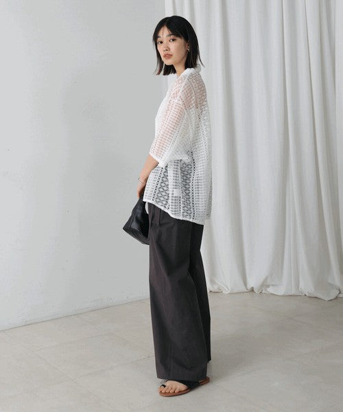 Geometric Lace Short Sleeve Shirt◇Sheer Lace Shirt with a Relaxed Silhouette
