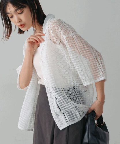 Geometric Lace Short Sleeve Shirt◇Sheer Lace Shirt with a Relaxed Silhouette