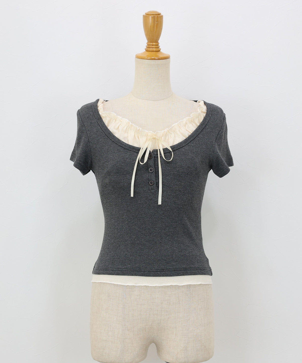 【Sale ended】Gathered Layered Ribbon T-Shirtav
